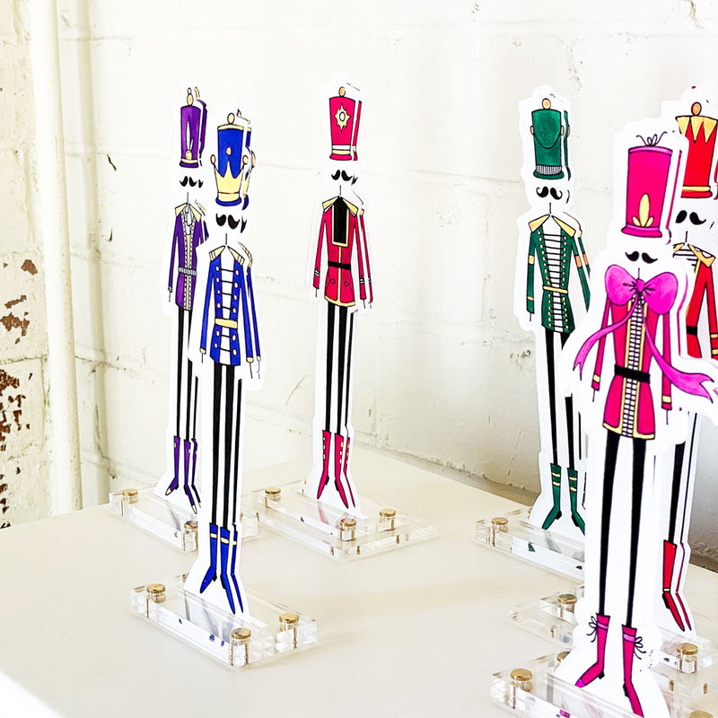 ACRYLIC NUTCRACKERS